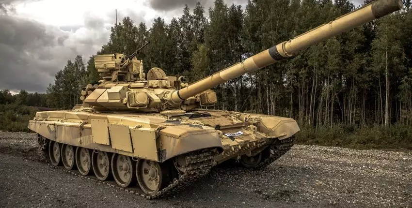 Ukrainische Streitkräfte erbeuten russischen Exportpanzer T-90S - Modernisierung mit dynamischem Schutz und neuem Feuerleitsystem zum ersten Mal
