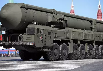 Russland hat die Ukraine mit einer ...