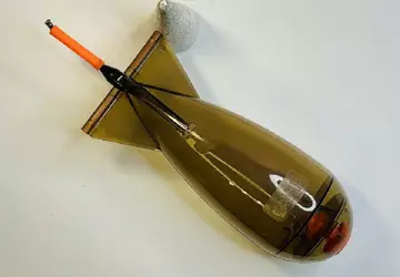 Ukrainische Drohne wirft Fischköder-Rakete mit RGD-5-Granate ...