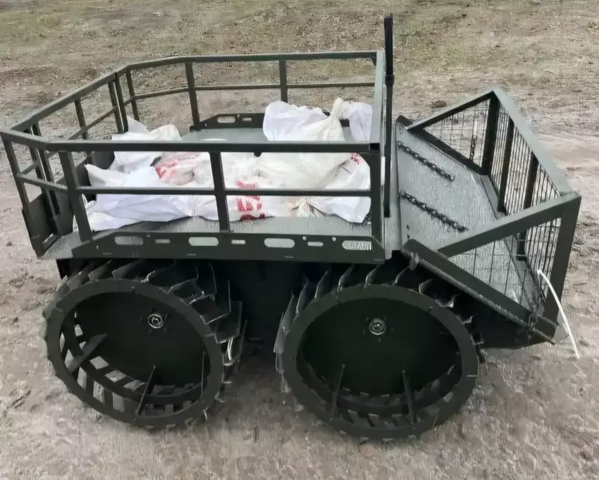 Ukrainische Armee führt leisen Logistik-Roboter ein 