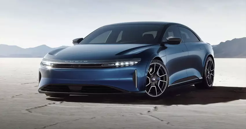 Autoblog: Die Lucid Air Sapphire Limousine beschleunigt so schnell, dass es weh tut.