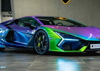 Lamborghini mit der ungewöhnlichsten Werkslackierung in ...