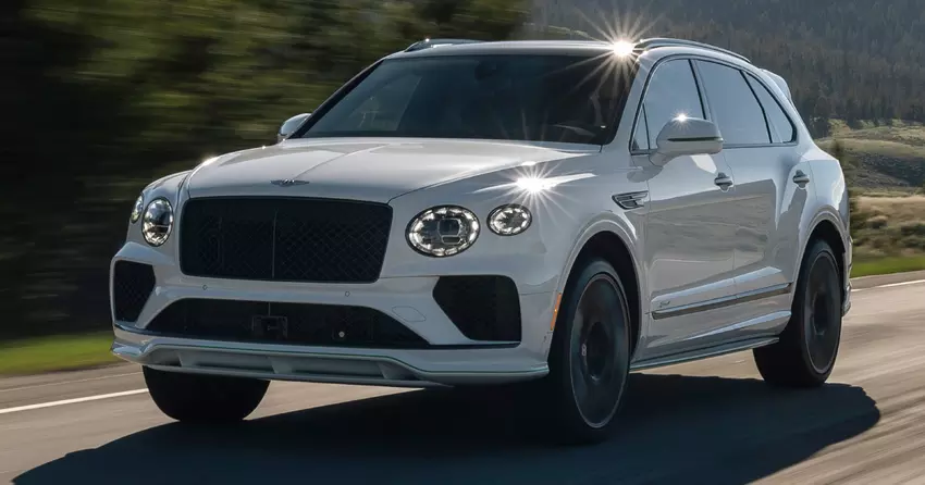 Der schnellste Bentley Bentayga hat vier Zylinder verloren, aber gelernt, auf Knopfdruck zu driften