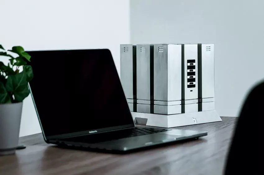 Lernen Sie „Box“ kennen, einen dezentralen Cloud-Server, mit dem Sie Ihre Daten anstelle von Amazon oder Google besitzen können