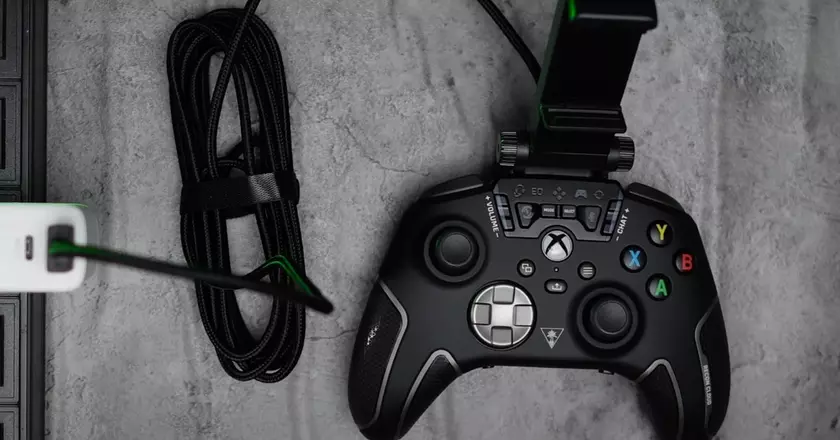 Turtle Beach Recon Cloud Wired Game iphone xbox Controller Halterung
