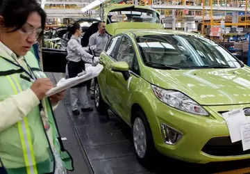 Trumps Zölle könnten die US-Autoindustrie 33 ...