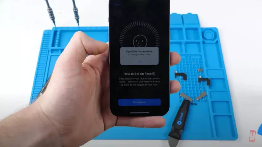 Apple erschwert absichtlich die Reparatur des iPhone 13: Der Austausch des Displays in einem nicht autorisierten Zentrum deaktiviert Face ID