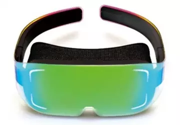 Sharp zeigte einen Prototyp eines VR-Headsets ...