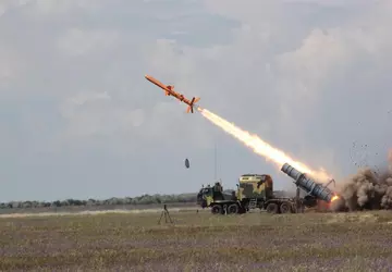 Die Ukraine hat eine neue Rakete ...
