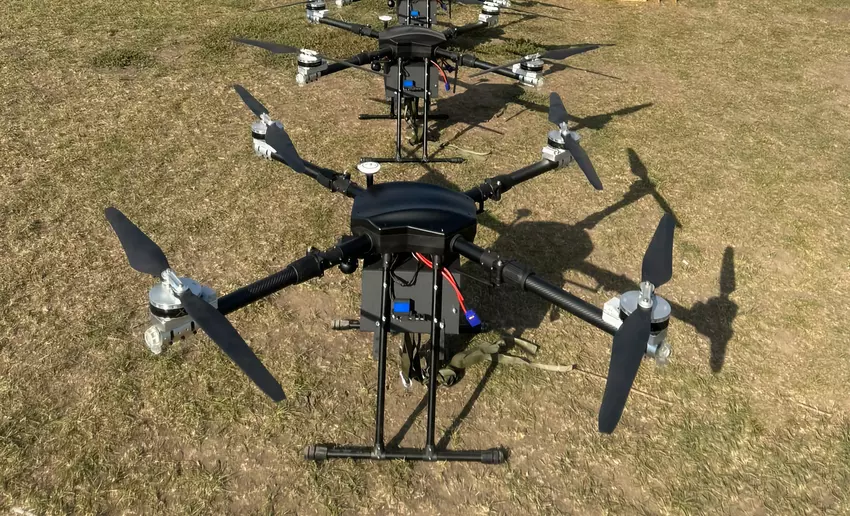 Pegasus Arms 25: ukrainische Kampfdrohne mit einer Fluggeschwindigkeit von bis zu 120 km/h und einem EW-Gegenmaßnahmensystem