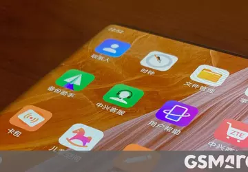 Das erste Live-Bild des ZTE Axon ...