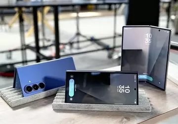 Samsungs neues faltbares Telefon: breiteres Display, ...