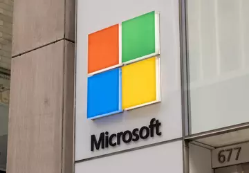 Microsoft hat den ersten Gewerkschaftsvertrag ausgehandelt, ...