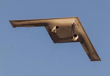 Der Atombomber B-21 Raider kann auf ...