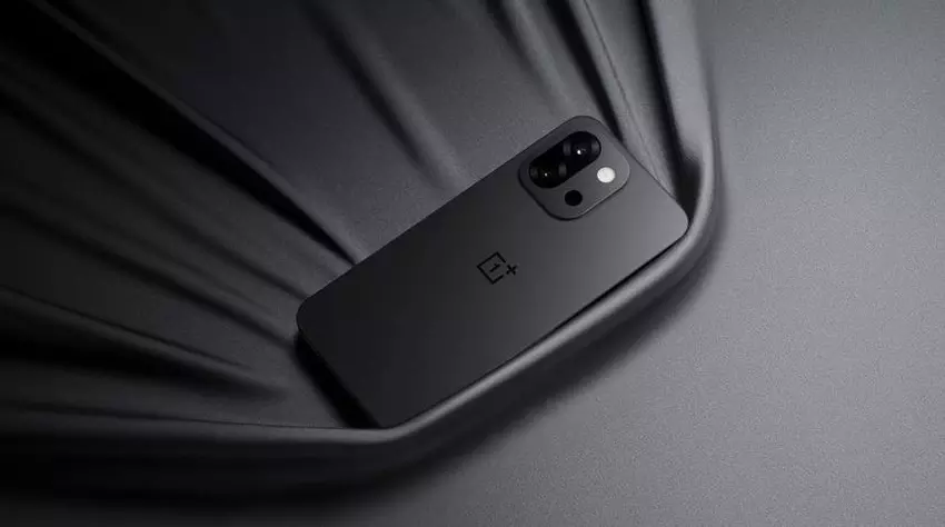 OnePlus Präsident enthüllt OnePlus 13T Display-Details vor der offiziellen Einführung