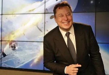 SpaceX stellte 250.000 Dollar für den ...