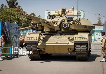 Iran führt "fast neuen" M-60 Soleiman-402 ...