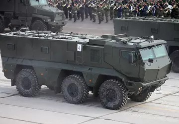 Ukrainische Streitkräfte zerstören russischen MRAP Typhoon-K ...