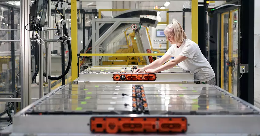 Škoda produziert in der Tschechischen Republik die millionste Batterie für Fahrzeuge des Volkswagen Konzerns