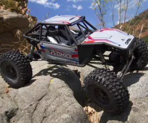 1:10 Axial Capra™ 1.9 Unlimited Trail ...