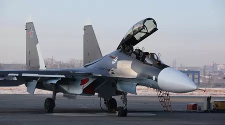 Russland baut die neuesten Su-30SM2-Kampfflugzeuge für Belarus zusammen