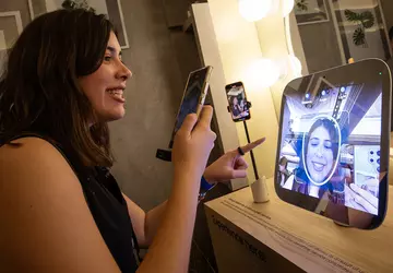 Samsung zeigt den intelligenten Spiegel MICRO ...