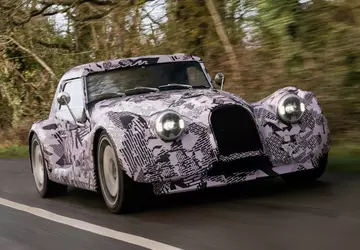 Morgan bereitet einen neuen Sportwagen mit ...