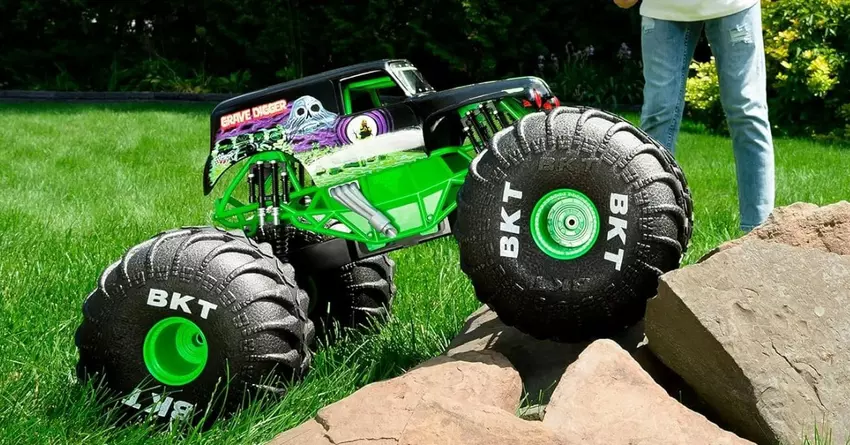 1:6 bigfoot rc truck