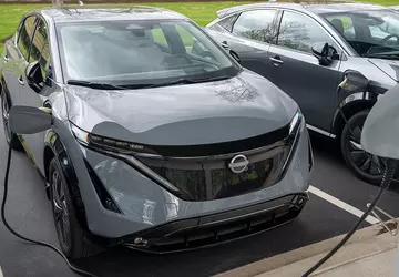 Gerüchten zufolge hat Nissan die Produktion ...