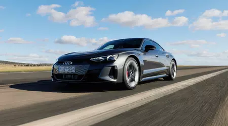 Ein Blogger hat versucht, ein gesunkenes Audi e-tron GT Elektroauto wiederzubeleben, indem er es in Reis getrocknet hat. Und der Tipp funktioniert!