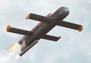 Ukrainische Freiwillige wollen einen Trembita-Marschflugkörper mit ...