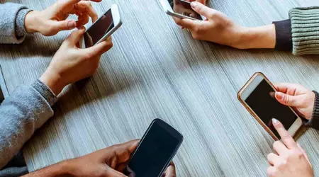 Kanadische Wissenschaftler nannten die „Smartphone-abhängigsten“ Länder der Welt