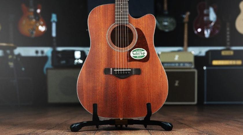 Ibanez AW54CE Akustische Gitarre unter 1000 Euro