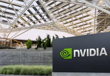 Nvidia +80% YTD 2025: Anzeichen für ...