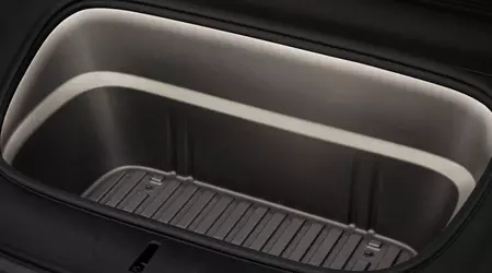Tesla hat den Verkauf von LED-Leisten für den vorderen Kofferraum des Model 3 und Model Y gestartet