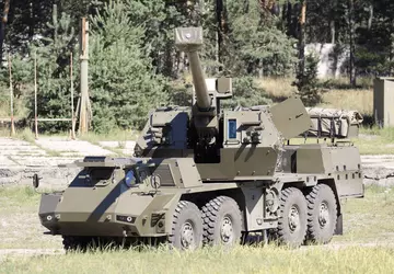 Selbstfahrendes Artilleriesystem Zuzana 2 explodiert in ...