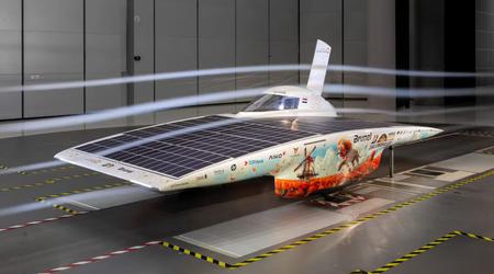Studenten aus den Niederlanden haben ein "Solarauto" geschaffen, das durch Windkraft betrieben werden kann