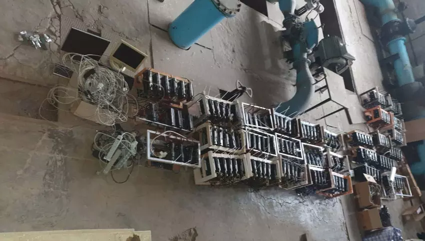 Illegale Kryptofarm im Gebiet Dnipropetrowsk aufgedeckt - Bergbauausrüstung für 4.000.000 UAH wurde beschlagnahmt