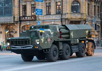Ukraine kündigt Wolha-Mehrfachraketenwerfersystem auf neuem Fahrgestell ...