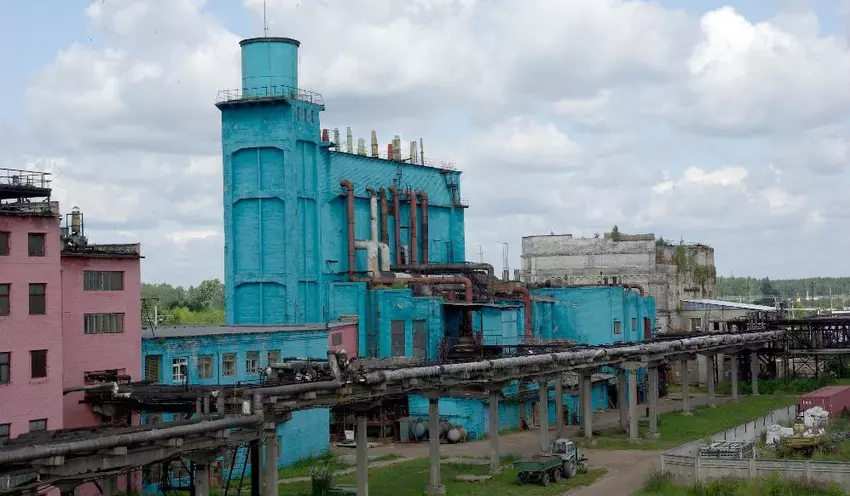 Eine unbekannte Kamikaze-Drohne versuchte, ein russisches Chemiewerk anzugreifen, das einzigartige Produkte für die Luft- und Raumfahrtindustrie herstellt