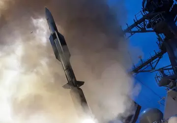 Irans Antwort auf die RIM-174 SM-6 ...