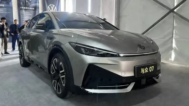 Fotos und Spezifikationen des Volkswagen ID. ...