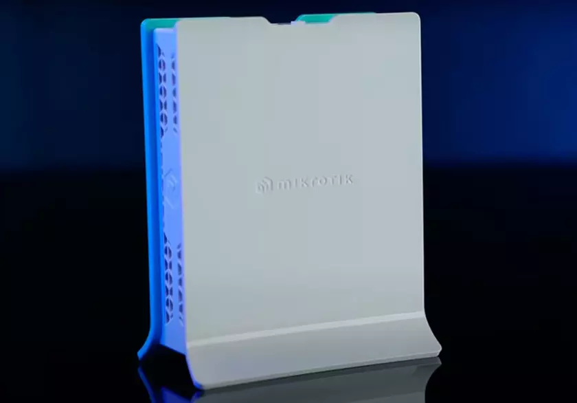 MikroTik hAP ax lite drahtloser Reise-Router VPN