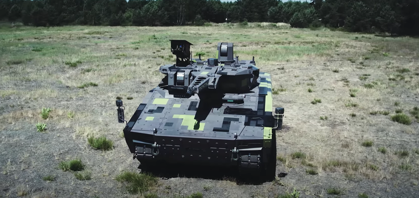 Deutscher KF41 Lynx BMP vernichtet Ziel mit Spike-Panzerabwehrrakete (Video)