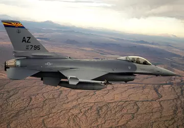 Die erste Gruppe ukrainischer Piloten absolvierte ...