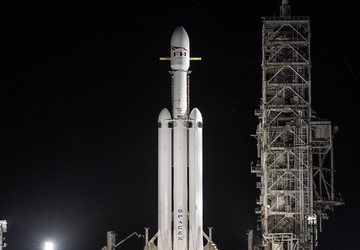 Die leistungsstärkste Rakete der Welt ist ...