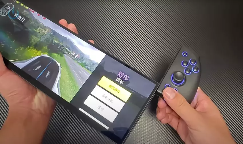 Tragbare Konsole mit Ständer