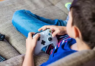 Es ist gesund! Kinder, die Videospiele ...