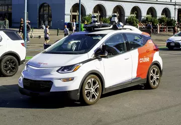 Autonomes Auto verursacht Verzögerung bei der ...