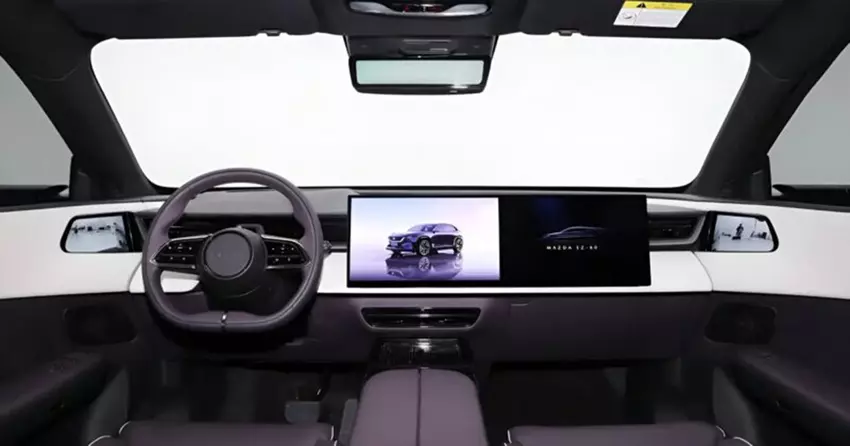 26,5-Zoll-Display und Dolby Atmos: Mazda hat den Innenraum des elektrischen Crossover-Fahrzeugs EZ-60 enthüllt
